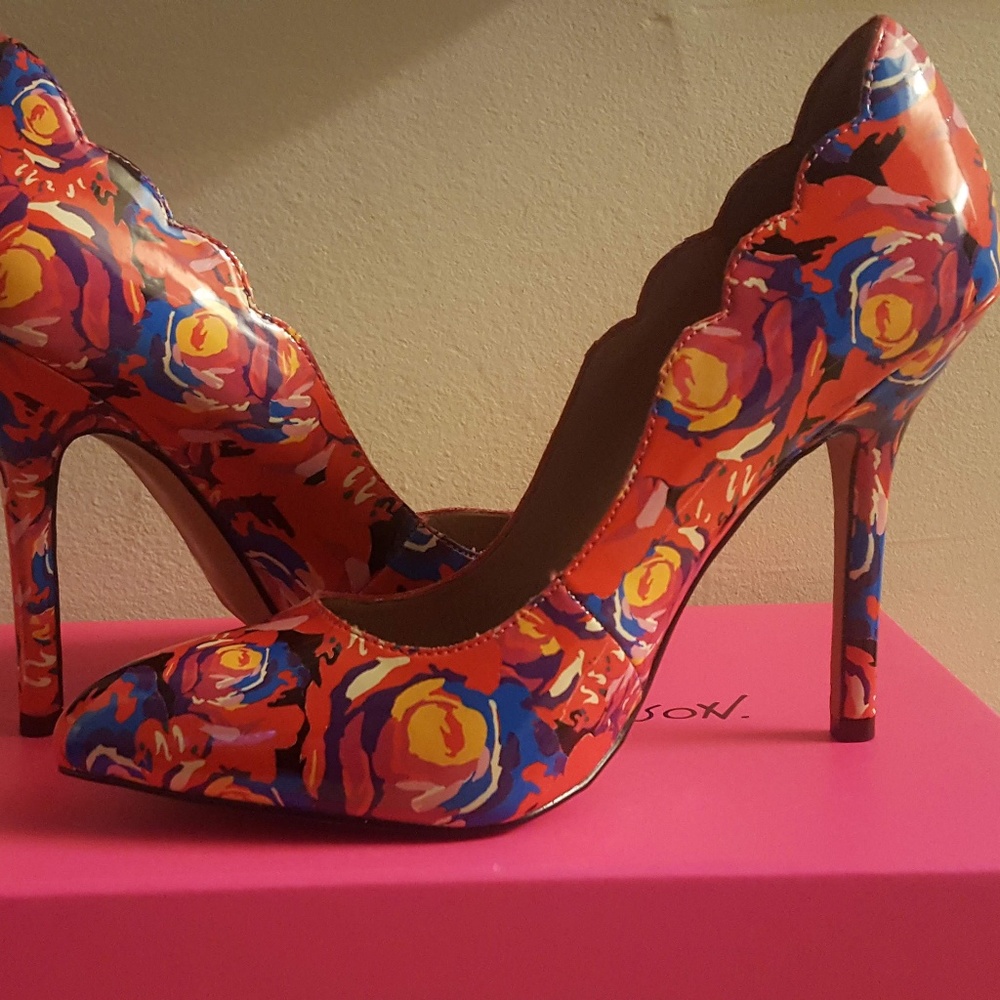 Woman's shoes, woman's high heels